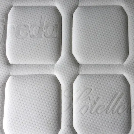 Dans La Cypra ベッド・アンド・ブレックファスト 4*